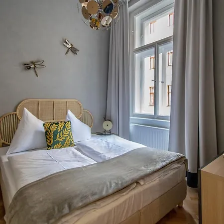 3bdr Oasis In The Heart Of * Prague
