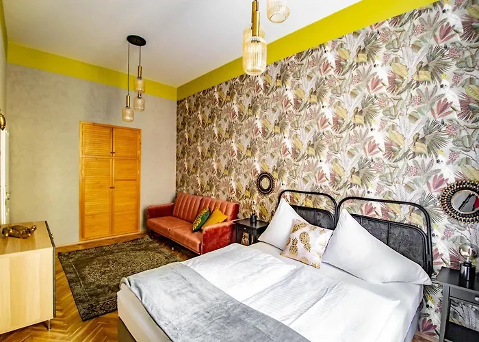 3bdr Oasis In The Heart Of