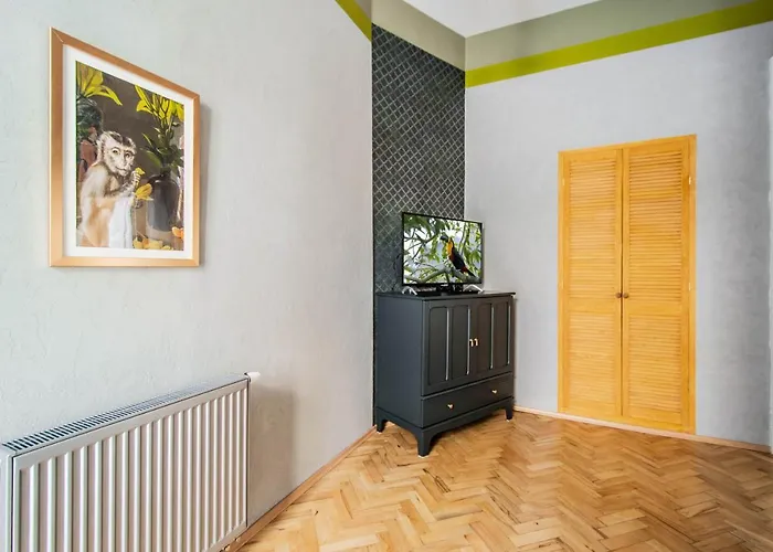 Apartment 3bdr Oasis In The Heart Of Prag