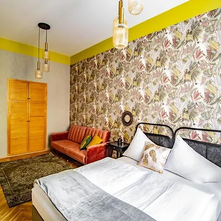 3bdr Oasis In The Heart Of